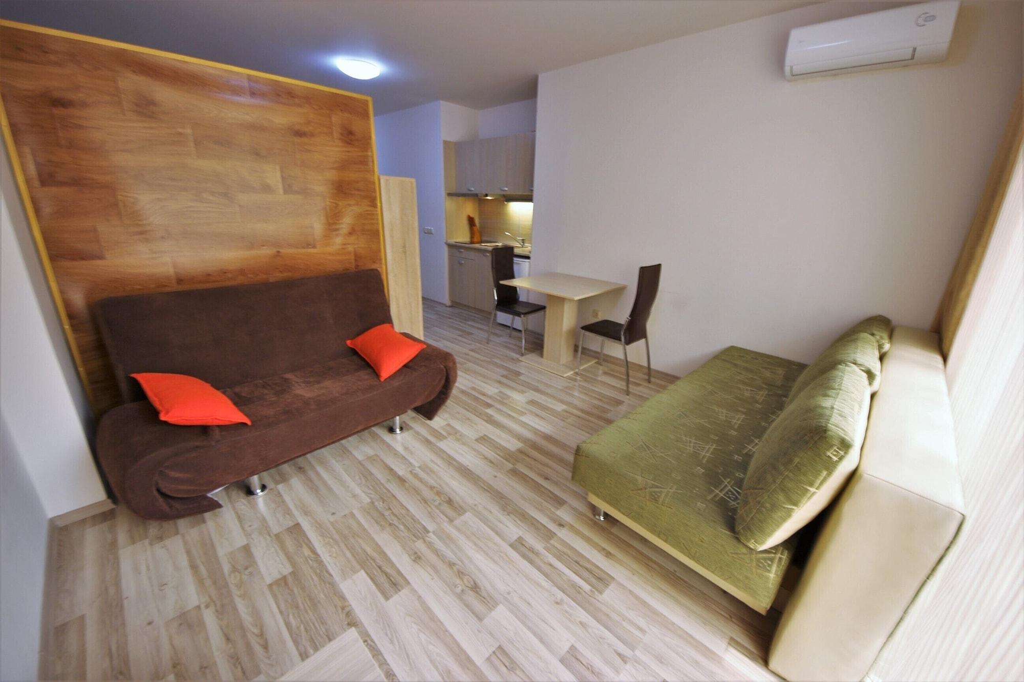 Menada Tarsis Apartments Sunny Beach Exterior foto