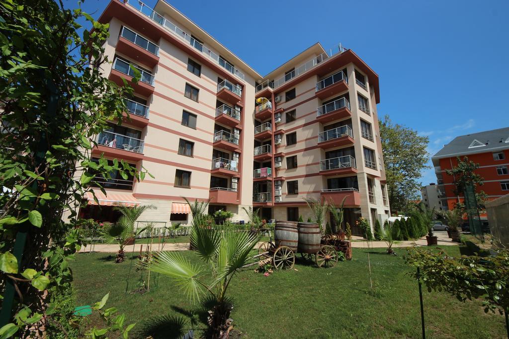 Menada Tarsis Apartments Sunny Beach Exterior foto