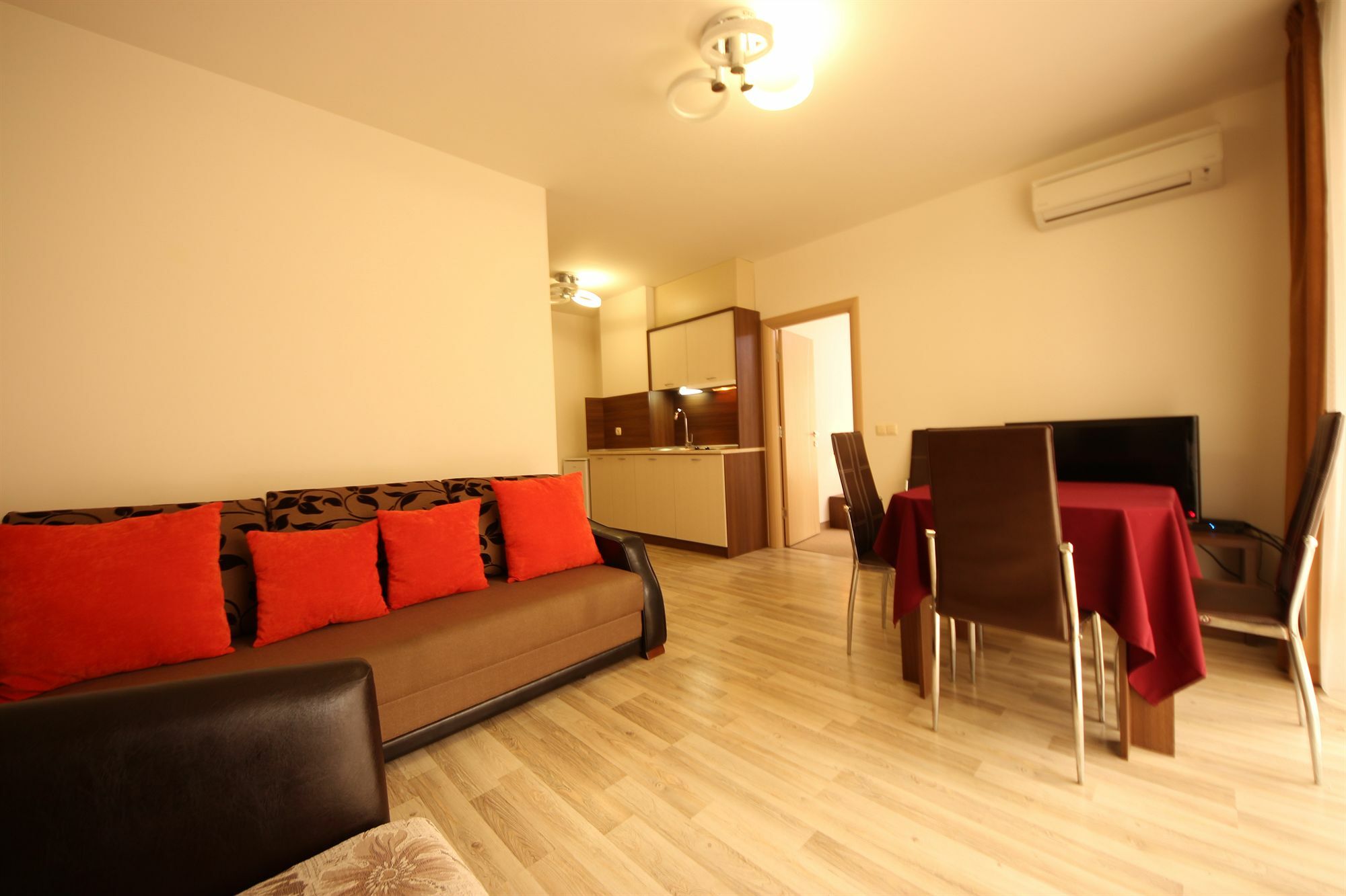 Menada Tarsis Apartments Sunny Beach Exterior foto