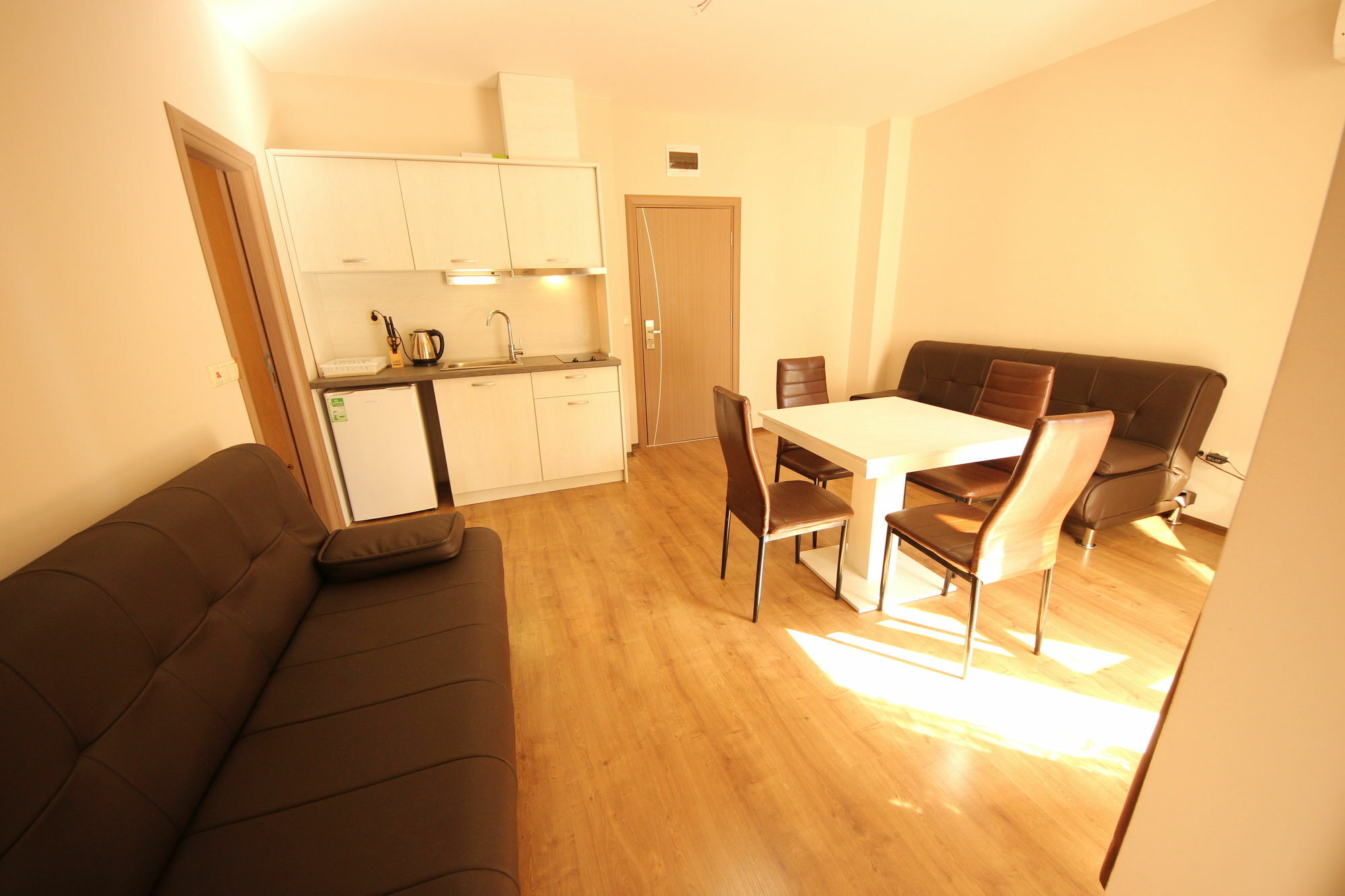 Menada Tarsis Apartments Sunny Beach Exterior foto